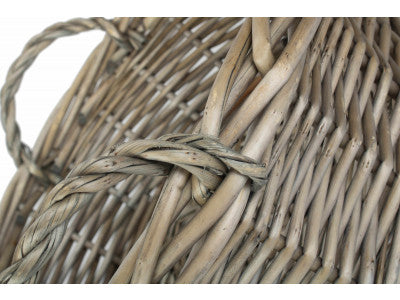 Basket, LARGE ROUND ANTIQUE WASH DISPLAY TRAY