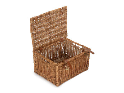Basket, LARGE LIGHT STEAMED WINDSOR HAMPER