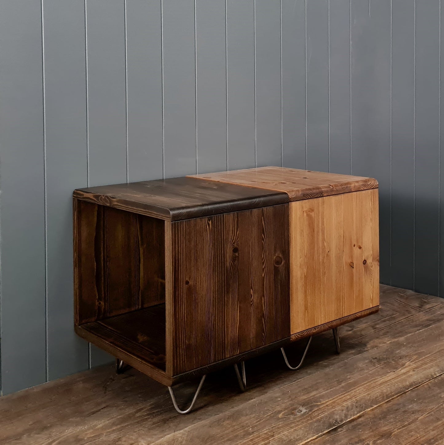 The Cube (Vinyl Record Storage Side Table)