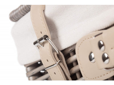 "Basket, 18" ANTIQUE WASH HAMPER with WHITE LINING"