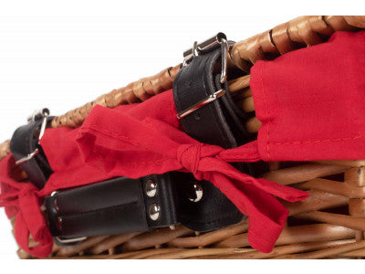 "Basket, SMALL 14" PACKAGING HAMPER with RED LINING"