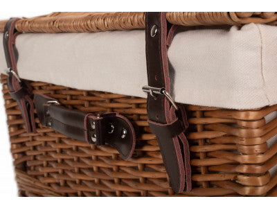 "Basket, 20" DOUBLE STEAMED HAMPER with WHITE LINING"
