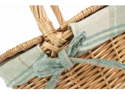 Basket, CHILD'S OVAL LIDDED HAMPER with CREAM TARTAN LINING