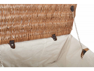 "Basket, 22" DOUBLE STEAMED HAMPER with WHITE LINING"
