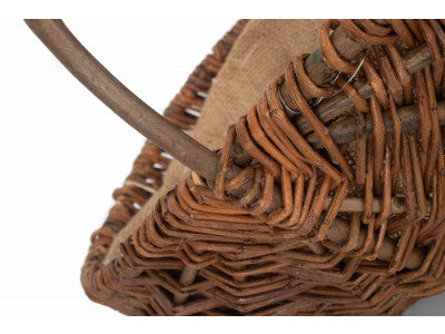 Basket, MEDIUM OVAL UNPEELED WILLOW GARDEN TRUG