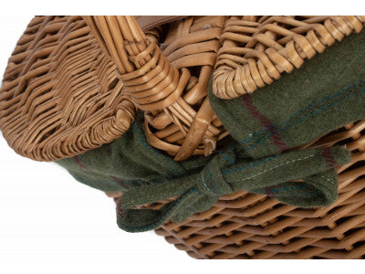 Basket, LIGHT STEAMED OVAL LIDDED HAMPER with GREEN TWEED LINING