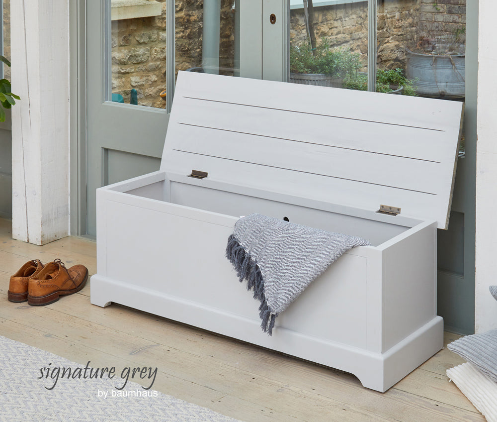 Hallway Storage Bench :