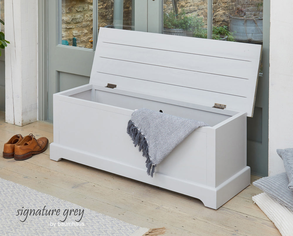 Hallway Storage Bench :