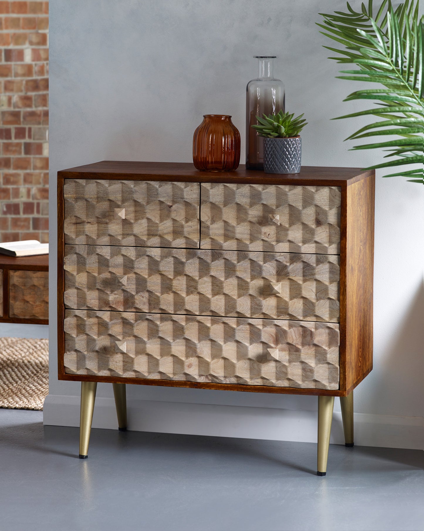 4 DRAWER CHEST