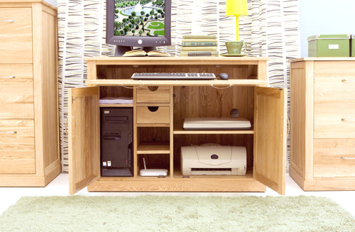 Oak Hidden Home Office : Oak Hidden Home Office computer desk. This stylish desk is designed to hide away all your computer equipment. Part of the Oak home office furniture range.