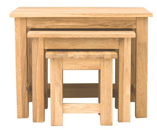 Oak Nest of 3 Coffee Tables : Oak nest of three tables. Stylish solutions for contemporary living. Part of the Oak living room furniture range.