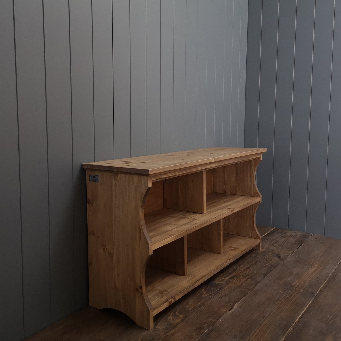 Shoe Bench with Cubbies - Classic