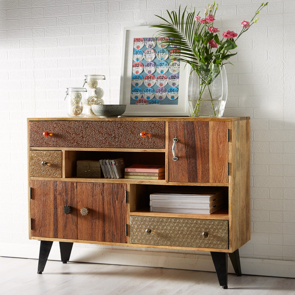LARGE SIDEBOARD 1