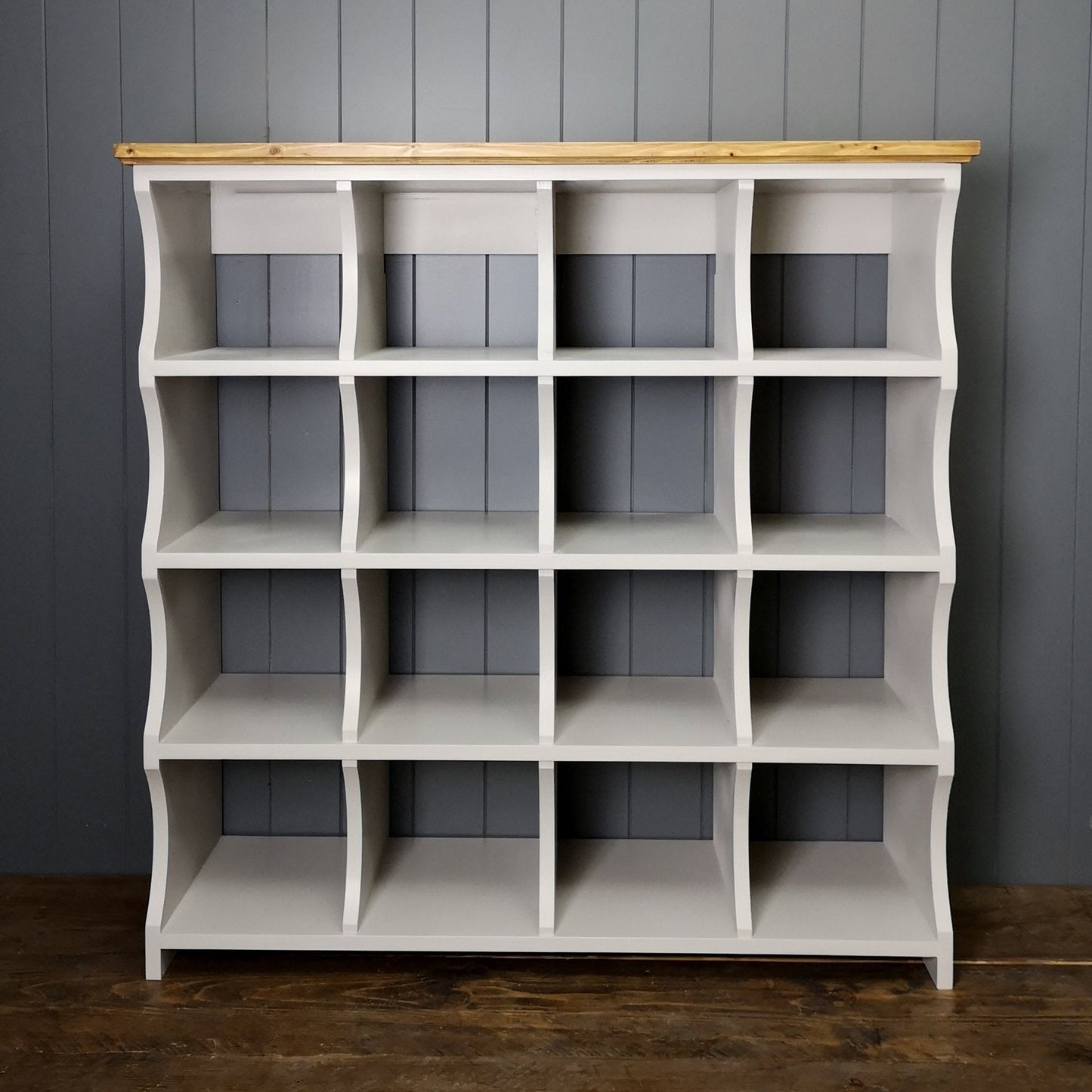 Large Country Cubby Chest