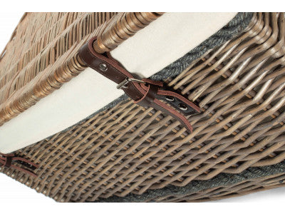 "Basket, 28" ANTIQUE WASH ROPE HANDLED TRUNK with WHITE LINING"