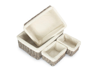 Basket, Set of 4 GREY WASH FINISH TRAY with LINING 
