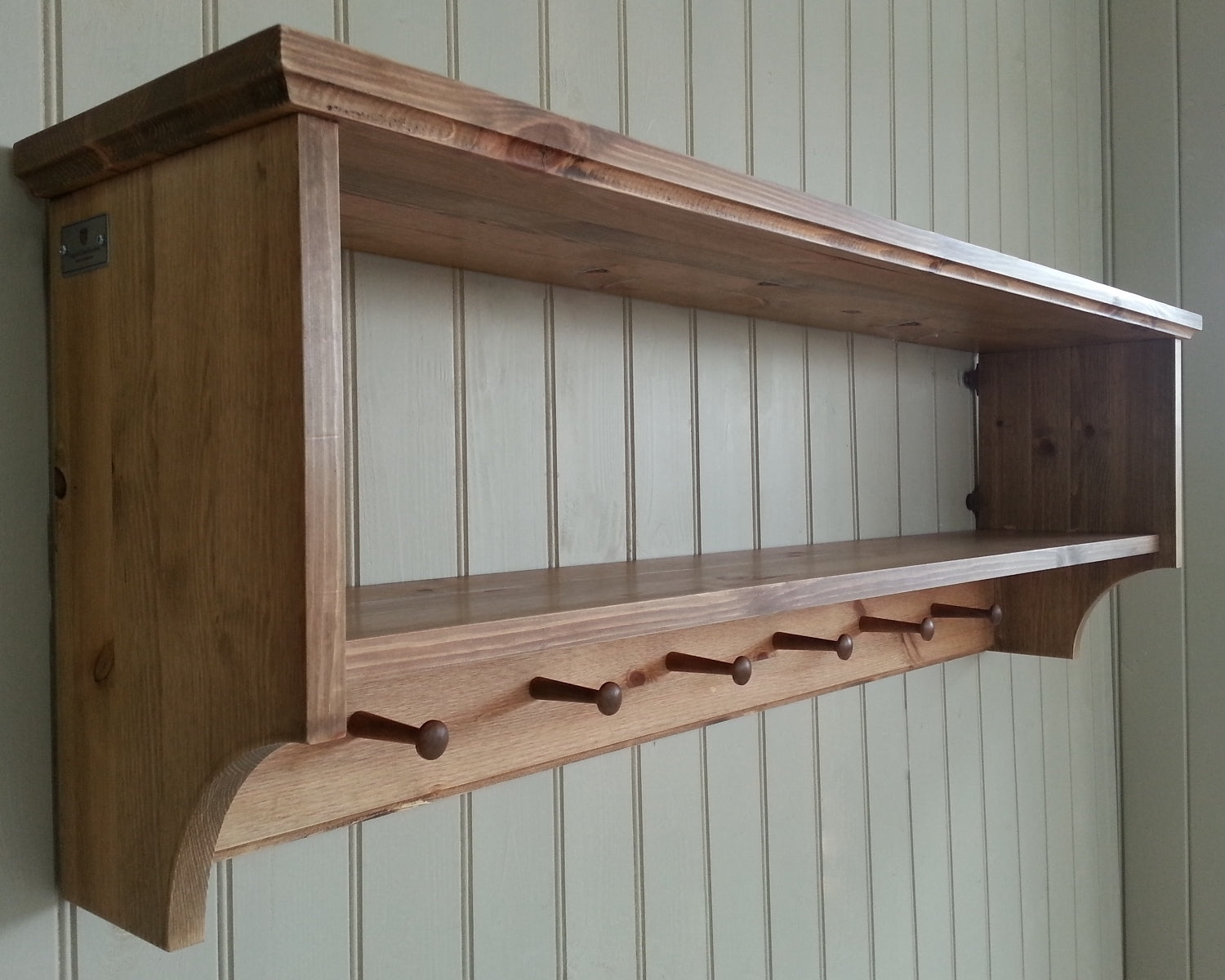 Solid wood coat rack with pegs