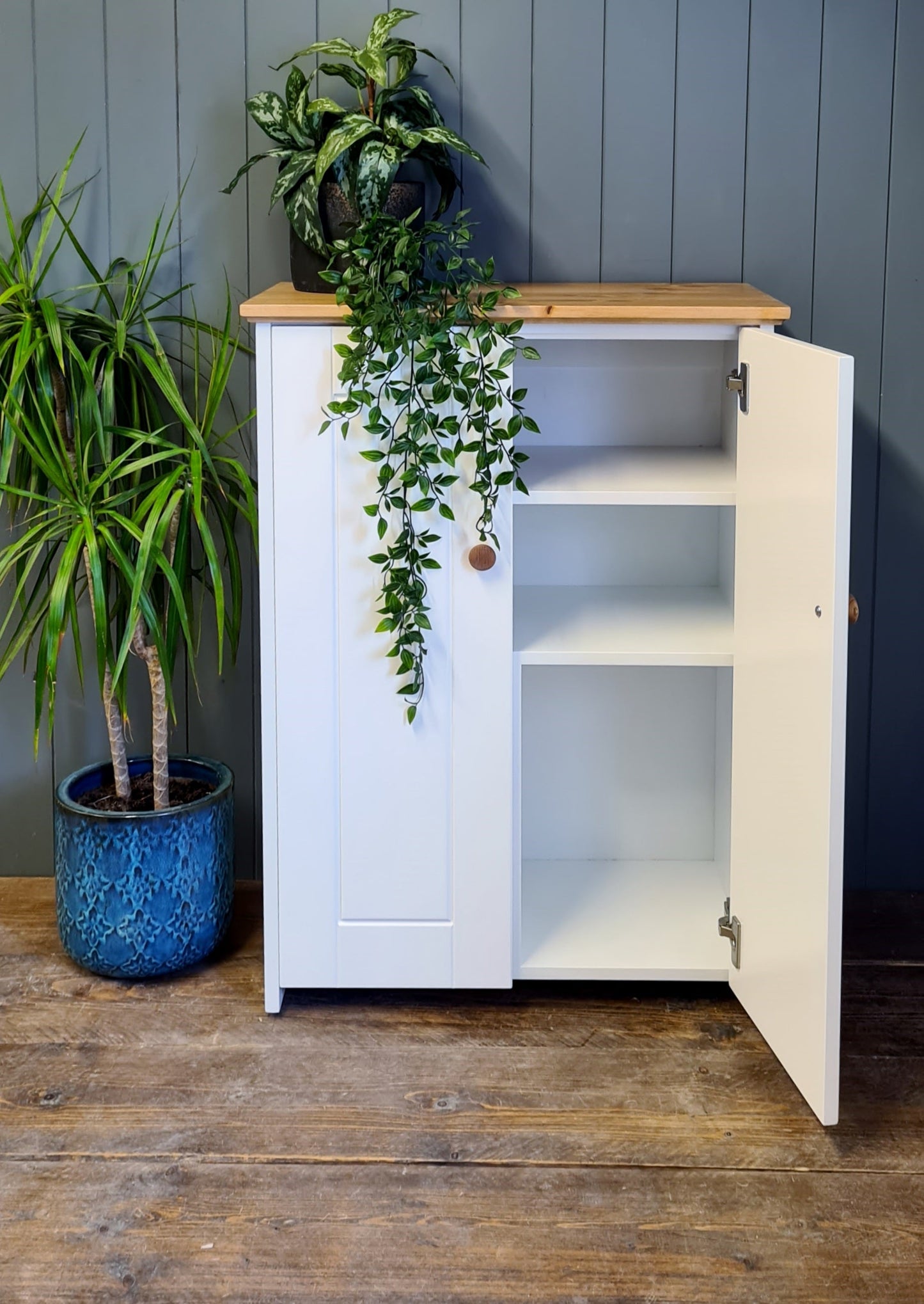 Double Country Storage Cupboard