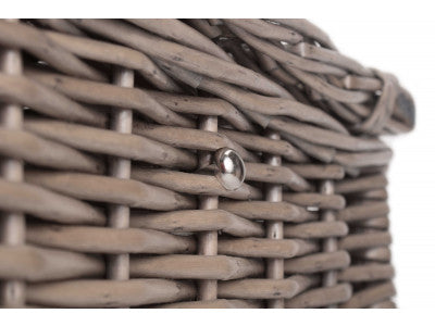 "Basket, 18" ANTIQUE WASH HAMPER"