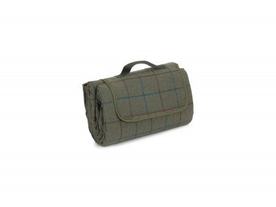 Basket, LUXURY GREEN TWEED PICNIC BLANKET