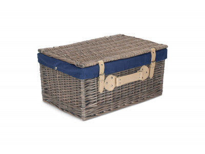 "Basket, 20" ANTIQUE WASH HAMPER with NAVY BLUE LINING"