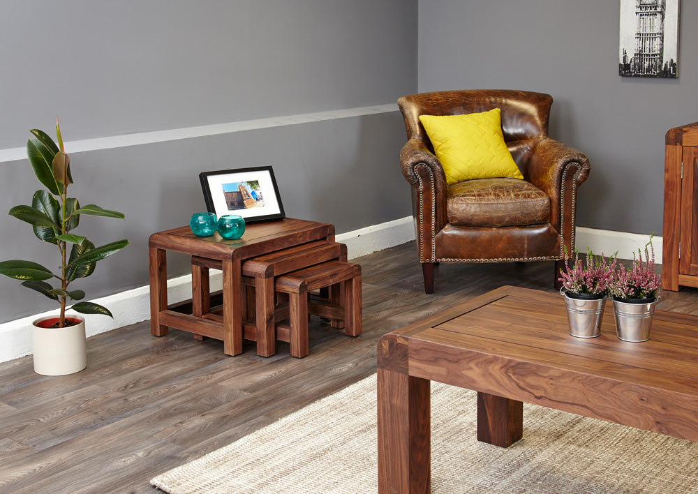 Walnut Nest of 3 Coffee Tables : Walnut nest of three tables. Stylish solutions for contemporary living. Part of the Walnut living room furniture range.
