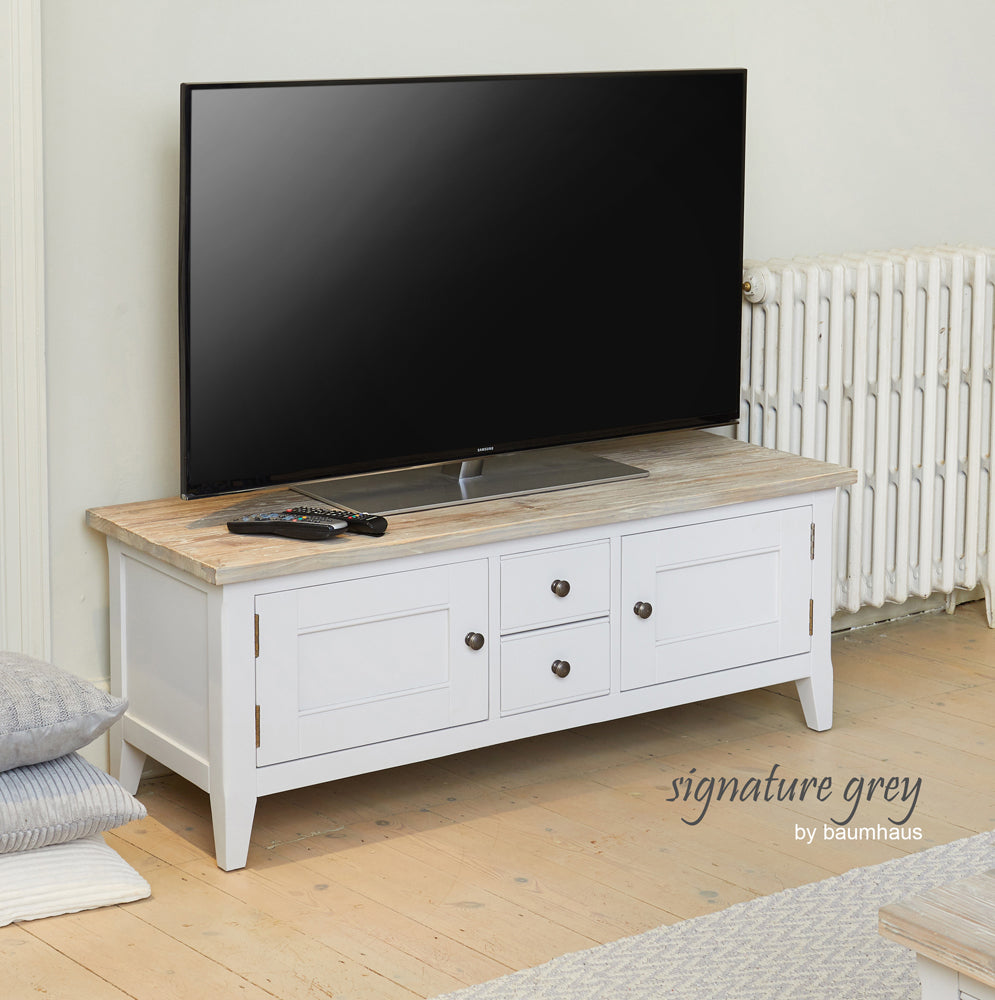 Widescreen Television Stand : 