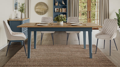 Extending Dining Table : 