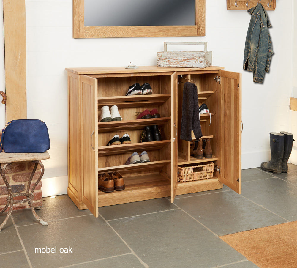 Oak Extra Large Shoe Cupboard :  Oak extra large shoe storage cupboard. Stylish storage solutions for contemporary living. Part of the  Oak hall furniture range.