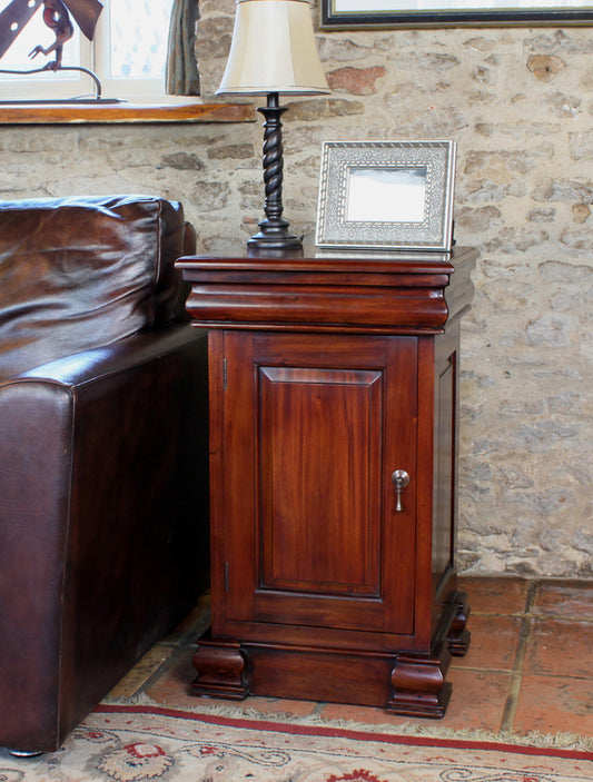 Lamp Table / Pot Cupboard :  Lamp/Bedside table. Stylish solutions for contemporary or traditional living. Part of the stunning  bedroom furniture collection.