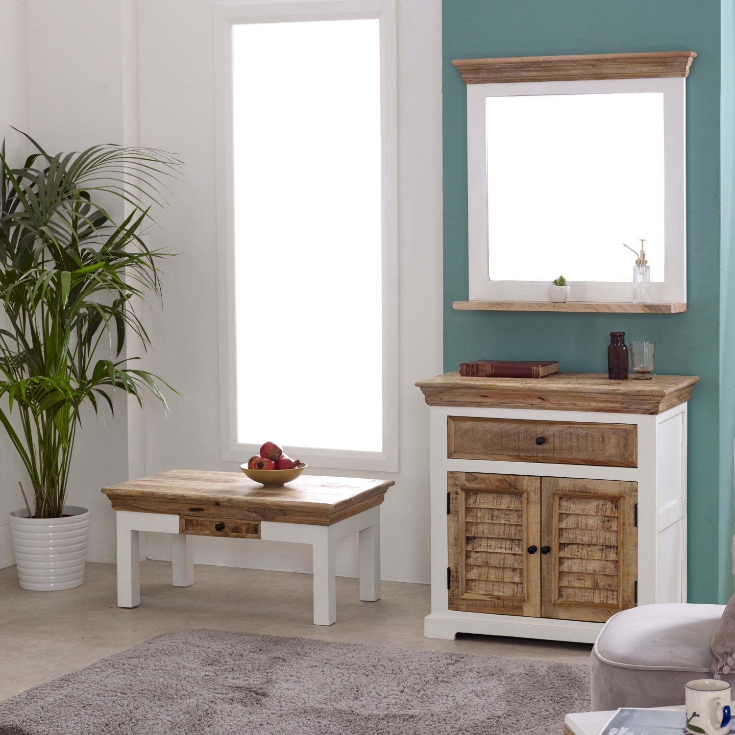 Wood Sideboard - 1 Drawer & 2 Doors