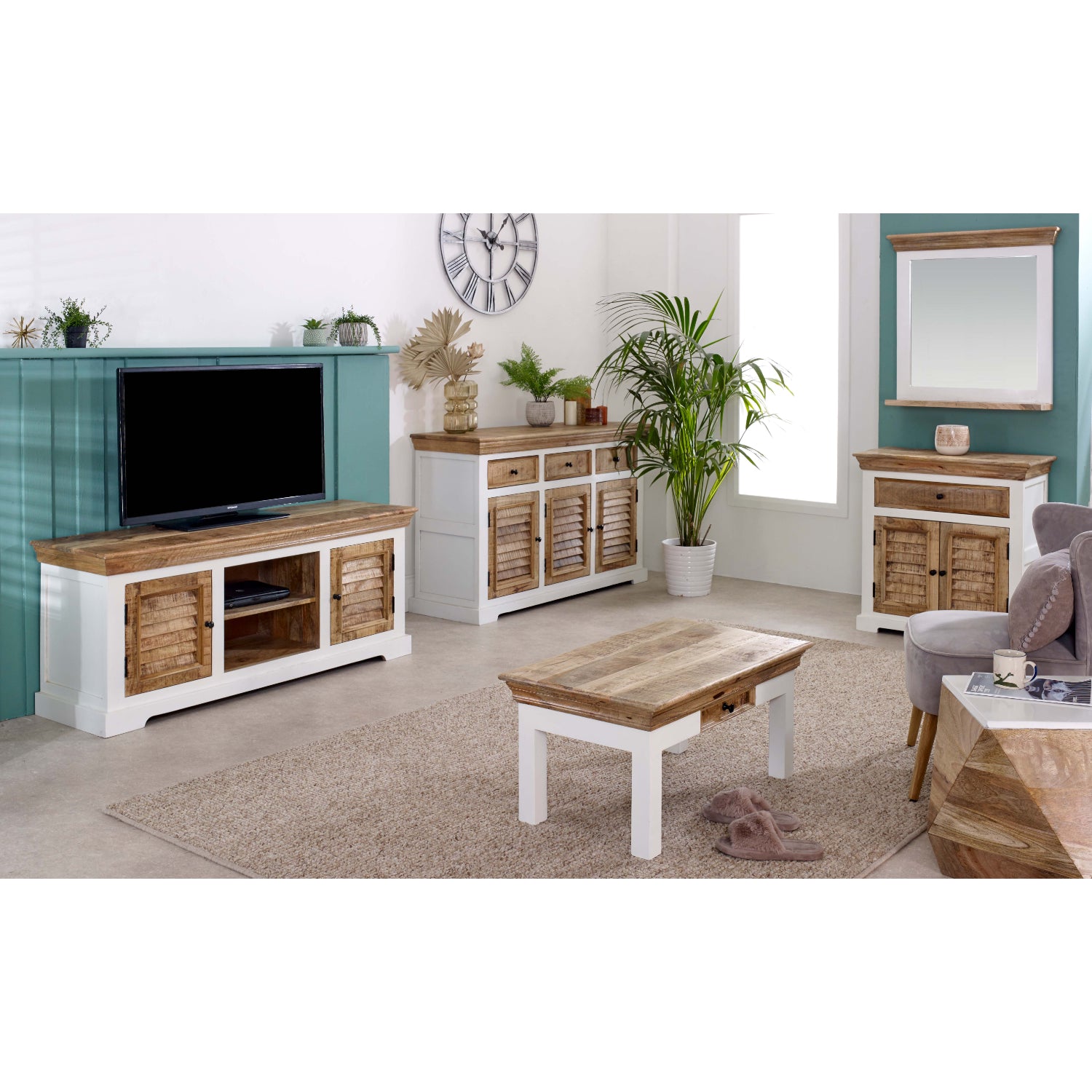 Wood Sideboard - 1 Drawer & 2 Doors