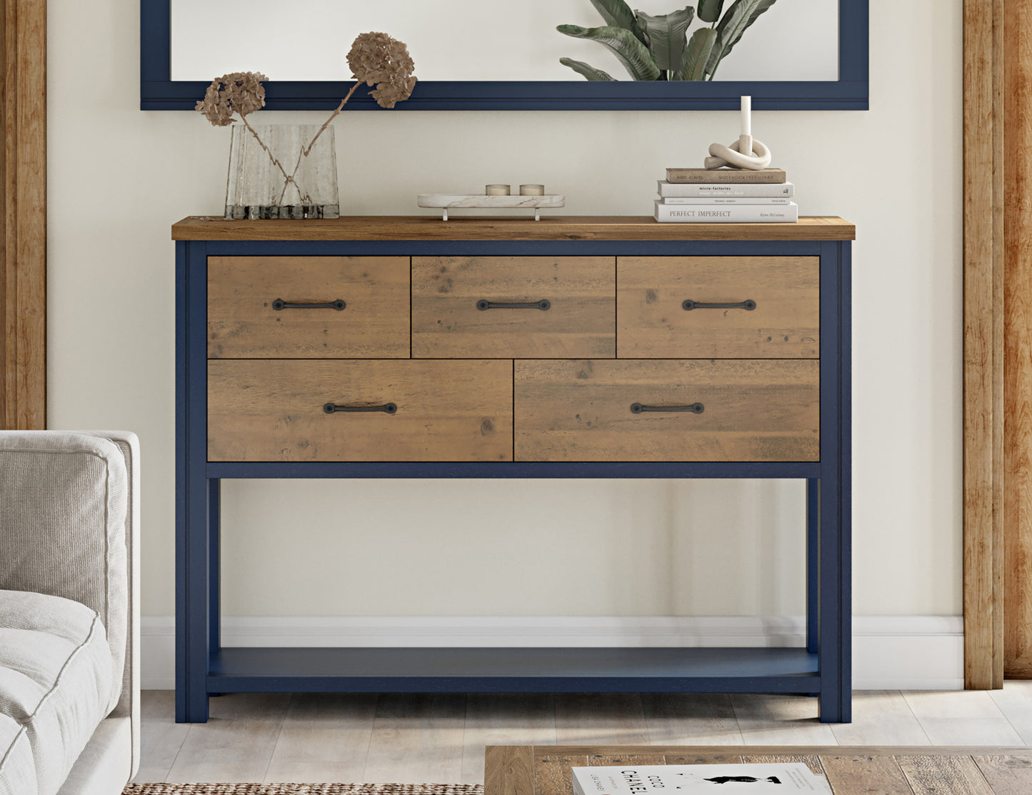 Sideboard / Console Table : 