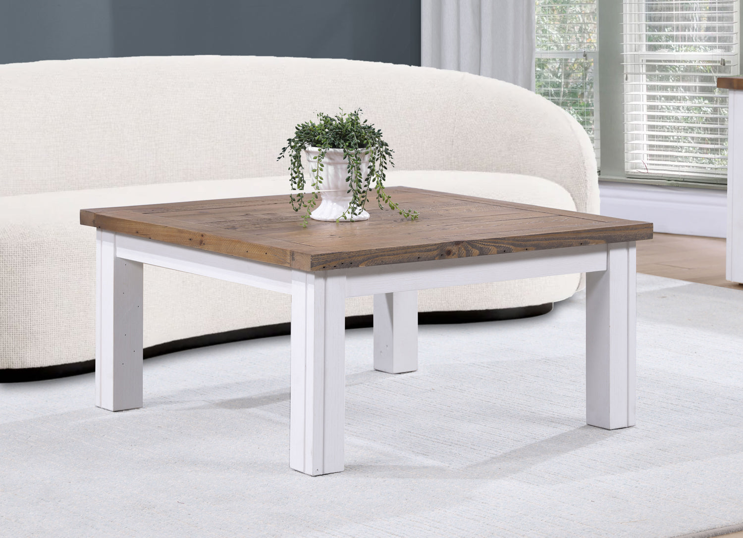 Low Square Coffee Table : 