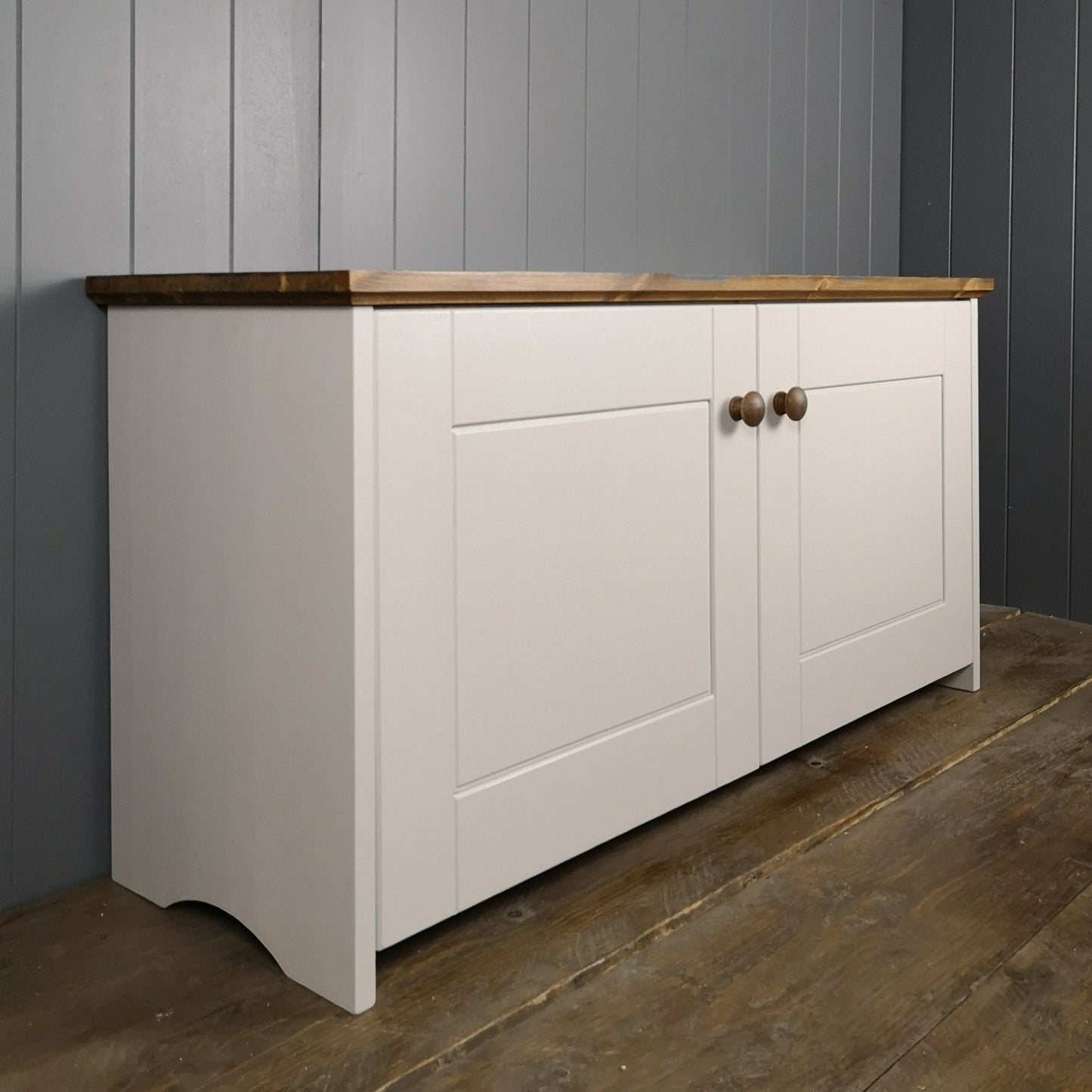 Storage Cupboard with 2 Shelves - Country